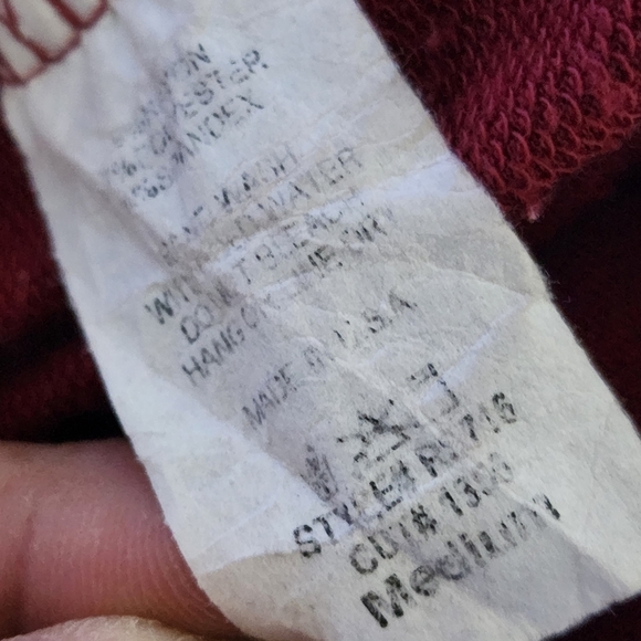 Dirtee Laundry Knit Hoodie Top with Roses on Hood - Picture 6 of 6